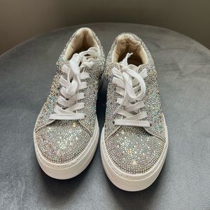 Gorgeous rhinestone women’s sneakers
